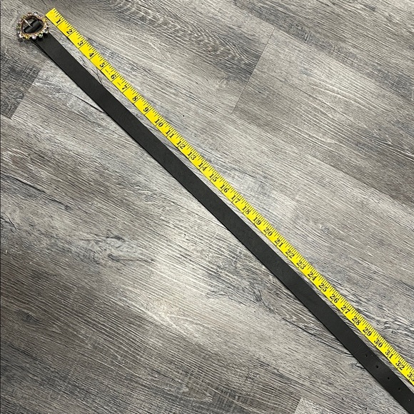 New Without Tags – Black Belt with Multicolor Rhinestone heart shape Buckle - Picture 3 of 3